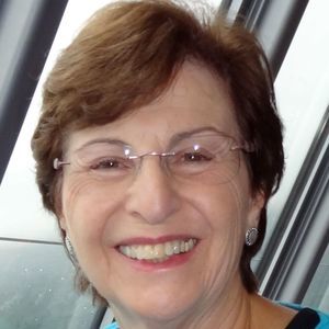 Meet your Posher, Delia